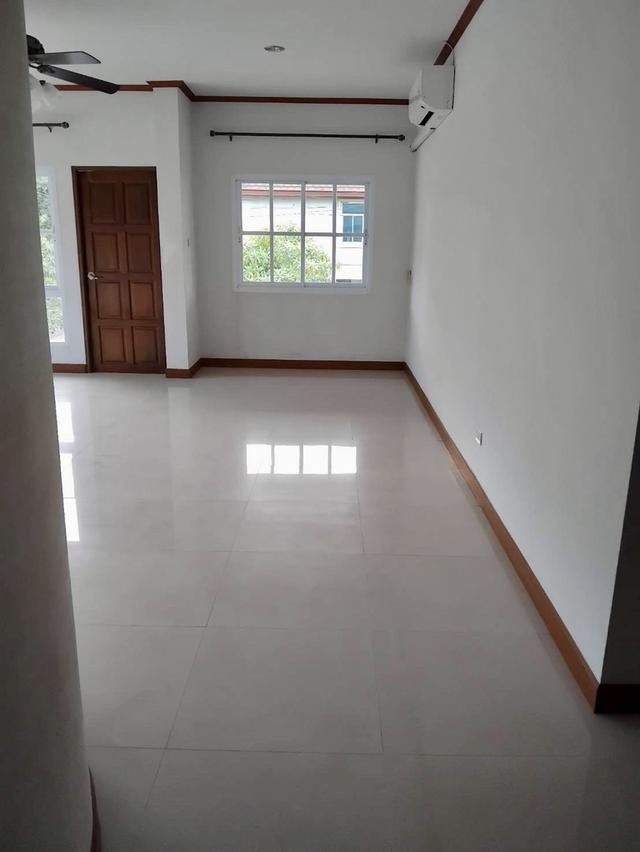 ขายบ้านเดี่ยว 2 ชั้น ต.บ้านเลื่อม จ.อุดรธานี ทำเลดี พร้อมเข้าอยู่ ใกล้สำนักงานตรวจคนเข้าเมืองอุดรธานี 5