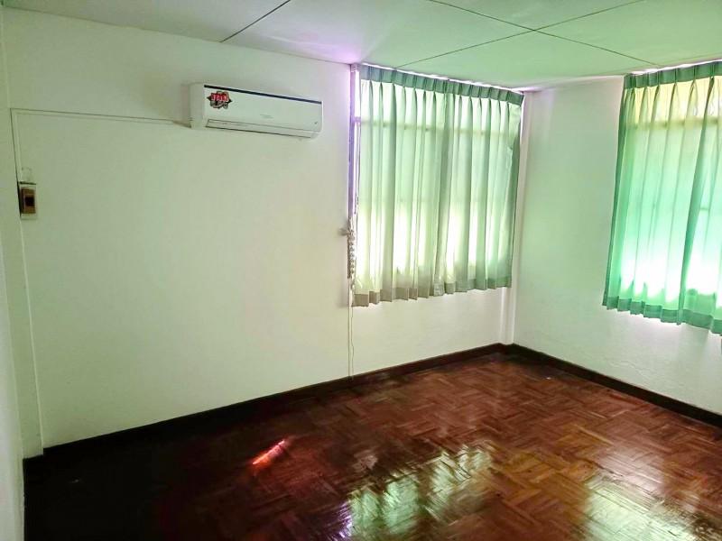 บ้านเดี่ยวชั้นเดียว 3 นอน 2 น้ำ 54ตร.ว.นวมินทร์93-99 ใกล้ฟู้ดแลนด์ นวมินทร์ 700 ม. 220 ตร.ม.ชอคโกแลต วิลล์ 1.5 กม. 2