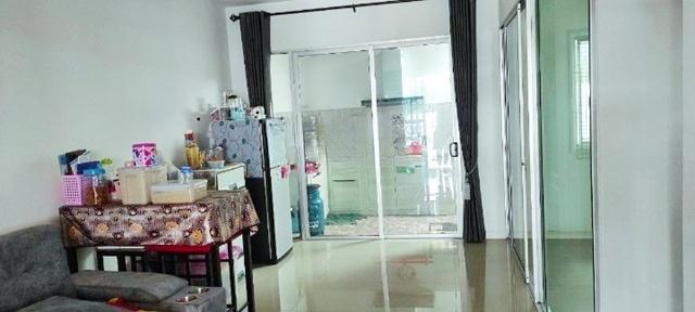 เช่าทาวน์โฮม 2 ชั้น รามคำแหง 156-158 ซอยมิสทีน 4นอน 2 น้ำ ใกล้ตลาดเกรียงไกร 700 ม. เคหะร่มเกล้า64 7