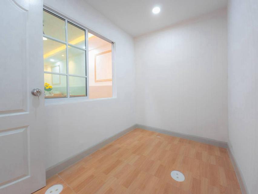 หมู่บ้านพฤกษา 30 ถนนบ้านกล้วยไทรน้อย ทาวน์เฮาส์ 2 ชั้น ตกแต่งใหม่พร้อมอยู่ มีระเบียงด้านหน้า 16