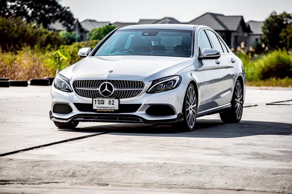 Benz C350e ปี 2017 สีบรอน สวยสภาพดี รูปที่ 3