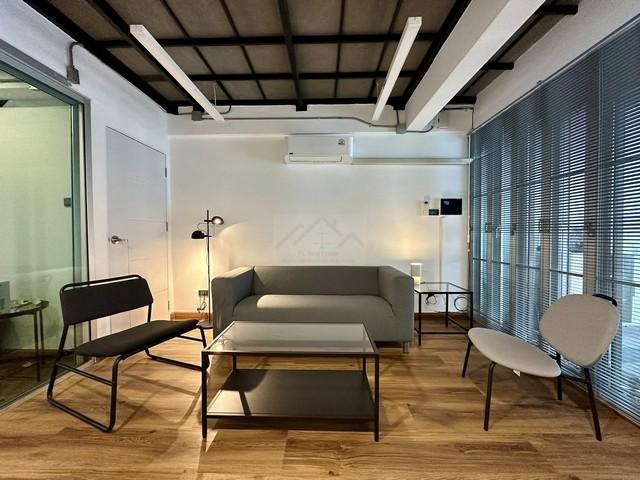 ขายทาวน์เฮ้าส์ 2 ชั้น สไตล์ Loft ลาดพร้าว โชคชัย 4 ซอย 55 ถนนเมน รีโนเวทใหม่พร้อม double volume กลางบ้าน
