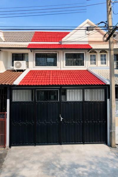 วชิรธรรมสาธิต53-59 อ่อนนุช ให้เช่าทาวน์โฮม 2 ชั้น 3นอน BTS ปุณณวิถี2.6กม. MRT ซีคอนสแควร์ ศรีนครินทร์ 1.24 กม. 2 ห้องน้ำ 1