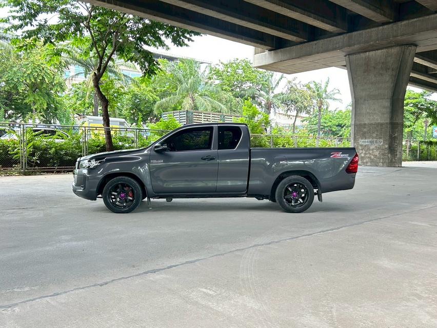 Toyota Revo Diesel Year 2022 8