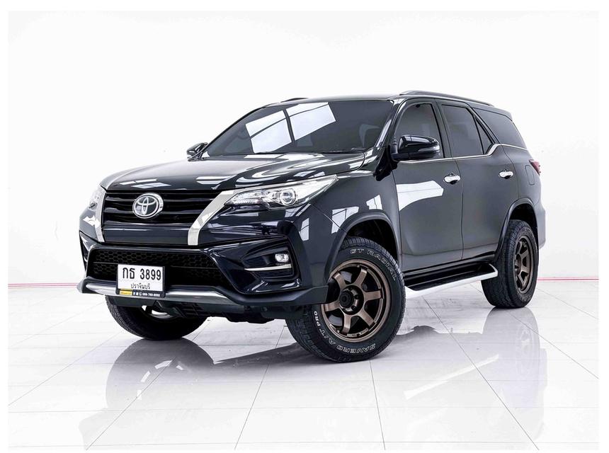 TOYOTA FORTUNER 2.8 TRD SPORTIVO 2WD ปี2019 สีดำ