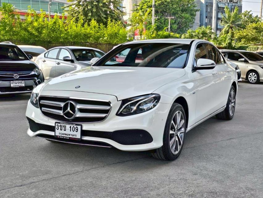 รหัสรถ WMT109 BENZ E350e Avantgarde ปี 2017