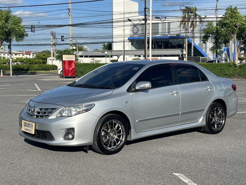 Toyota Corolla Altis  1