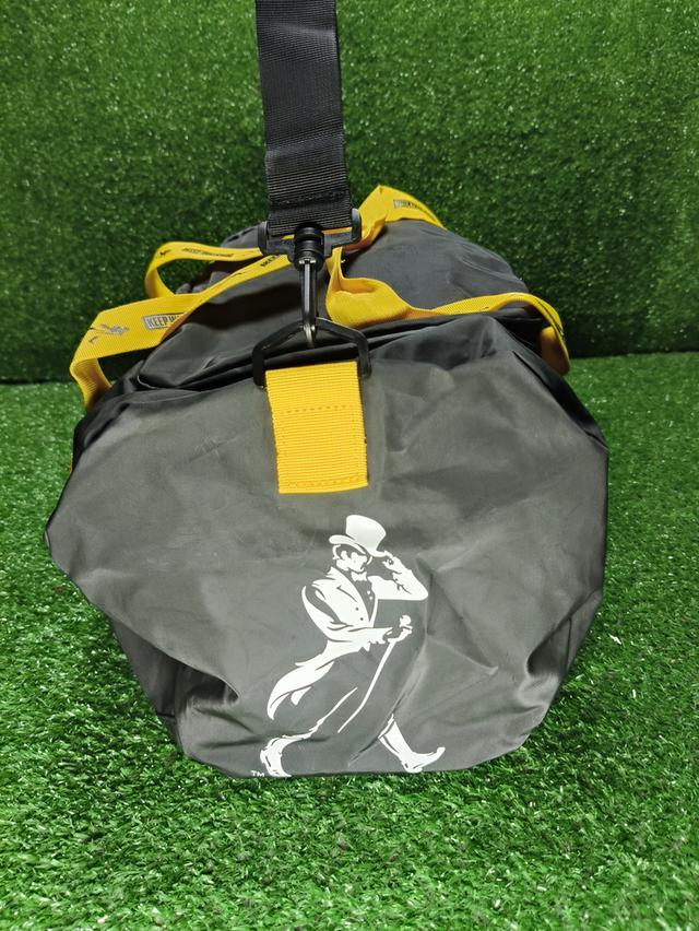 Johnnie Walker Black Yellow Water Resistance Duffle Travel Bag รูปที่ 4