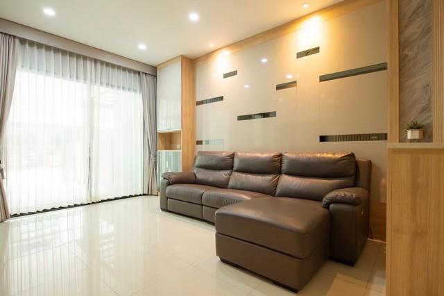 ขายทาวน์โฮม 3 ชั้น 21.9 ตร.ว. เดอะแลนด์มาร์ค เอกมัย รามอินทรา ถ.สุคนธสวัสดิ์ ใกล้เซ็นทรัลอีสต์วิลล์ 4