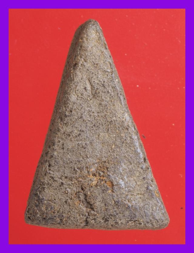 ง69-ง70.พระนางพญา หลวงพ่อเงิน พระเบญจภาคี พระเครื่อง รูปที่ 6