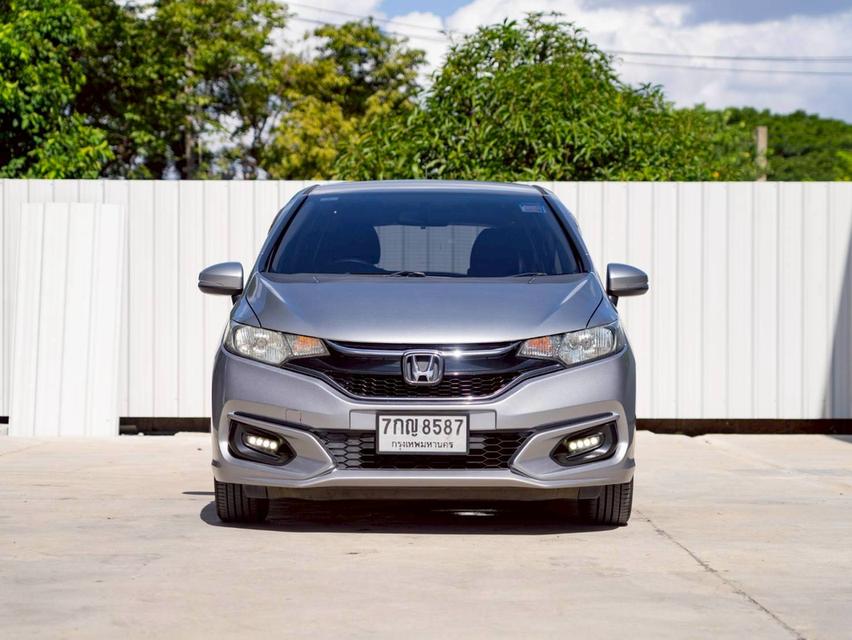 Honda Jazz 1.5V ปี 2018 รถสวย  7