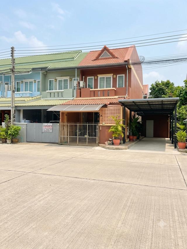 ทาวน์เฮ้าส์ รังสิตหลังมุม หมู่บ้านสินทรัพย์ 1 นัดชมบ้าน 085-318-6868 คุณวา 4
