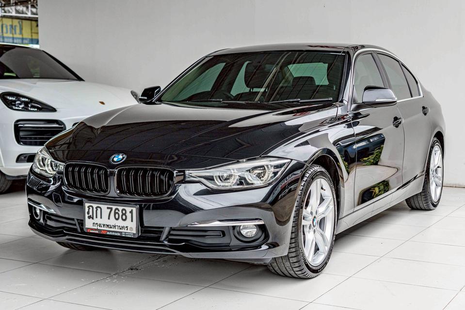 รหัสรถ NP7681 BMW 320d ICONIC LCI 2017 7