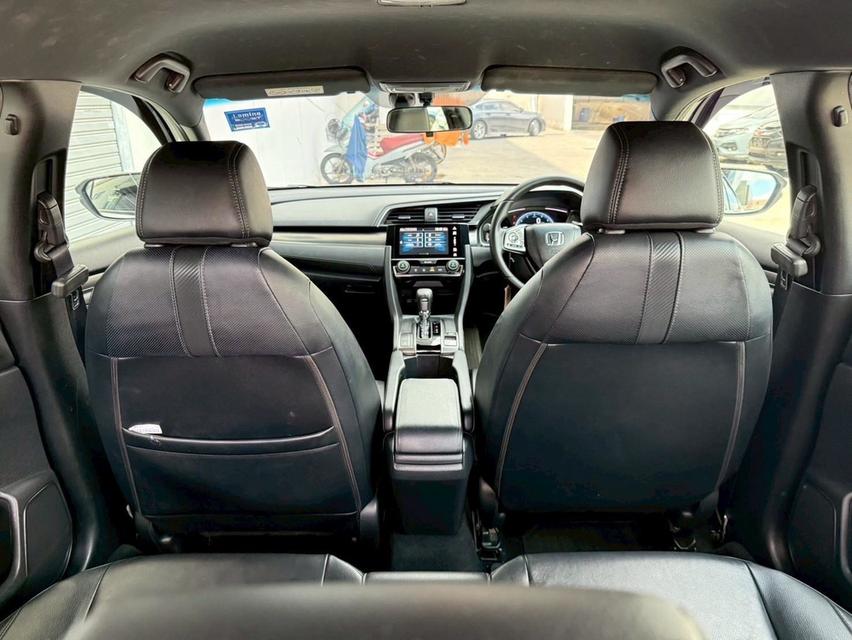 HONDA CIVIC 1.5 TURBO HATCHBACK TOP ปี2019 สีขาว มือเดียว 12