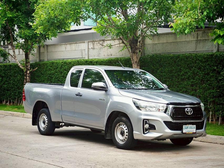 Toyota Revo 2.4 j 2019