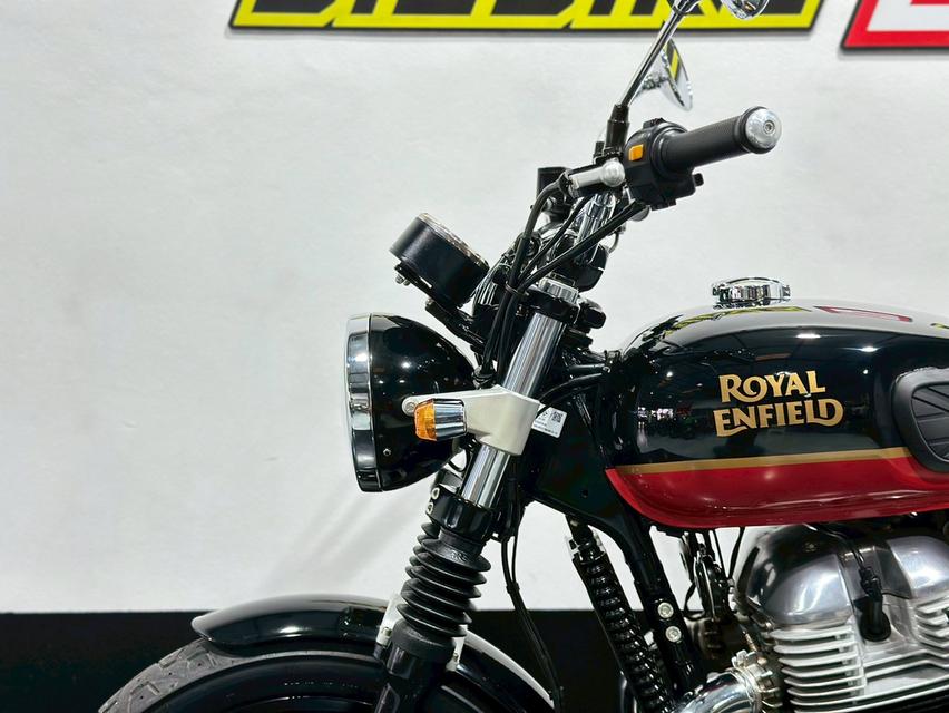 Royal Enfield INTERCEPTOR 650 BLACK 8