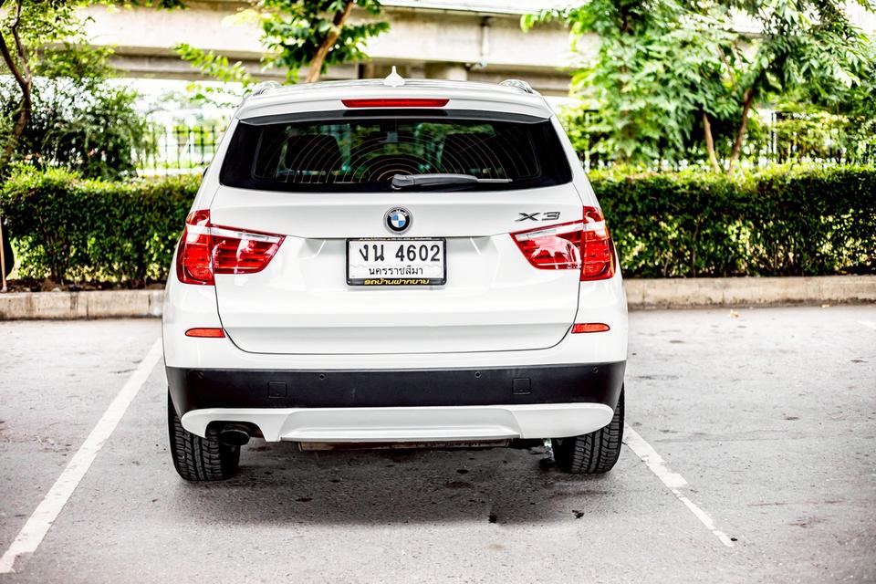 Bmw X3 XDrive20i สีขาว ปี 2013  7