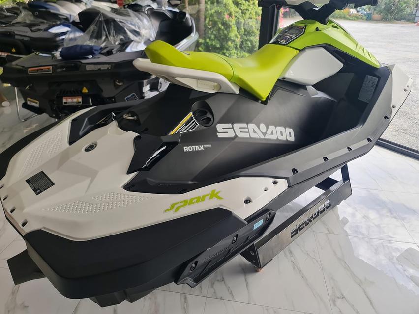 เจ็ทสกี Seadoo​ Spark ปี 23​ สภาพใหม่หอมๆ 2