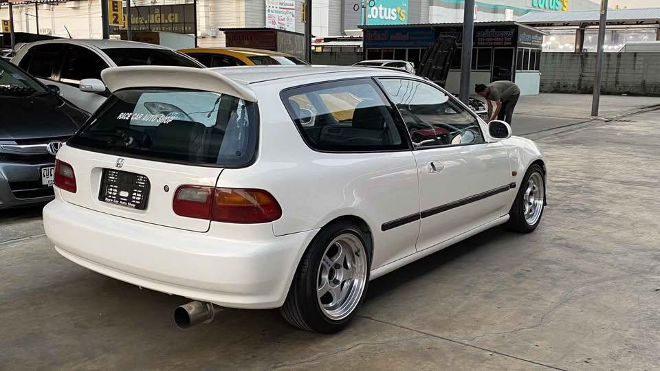 Honda Civic 3 ประตู 5