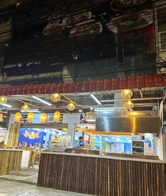 BTS ปากน้ำ 1กมแม็คโคร โลตัส มอลล์ สมุทรปราการ 300ม. ร้านอาหาร อาคาร 2 คูหา 3.5 ชั้น รวมชั้นลอย วิวแม่น้ำเจ้าพระยา