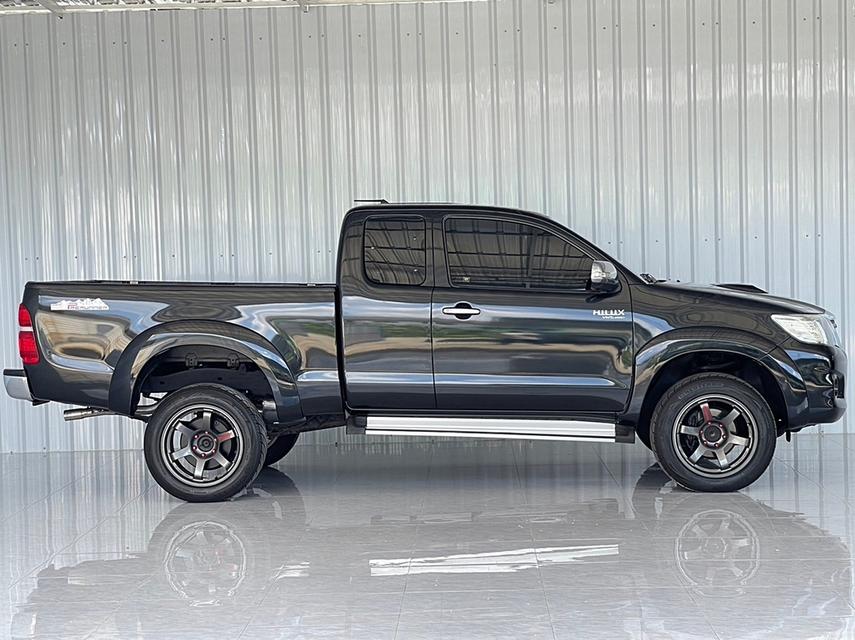 Toyota Vigo 2.5E Prerunner Cab ดีเซล เกียร์ธรรมดา ปี2012