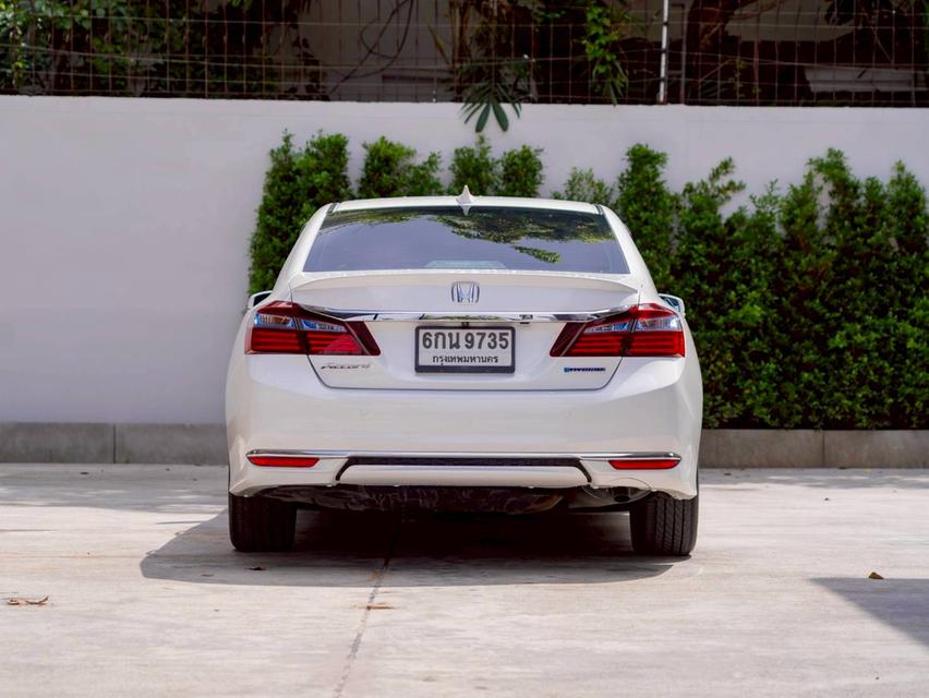 Honda Accord 2.0Hybrid Tech ปี17 6