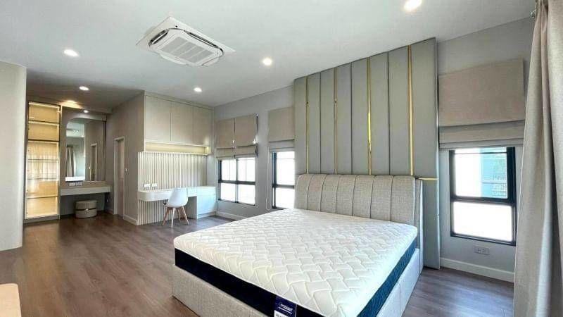 ขายและให้เช่าบ้านเดี่ยวพร้อมอยู่ โครงการเศรษฐสิริ บางนา-สุวรรณภูมิ ใกล้สนามบินสุวรรณภูมิและRobinsonลาดกระบัง สมุทรปราการ 6