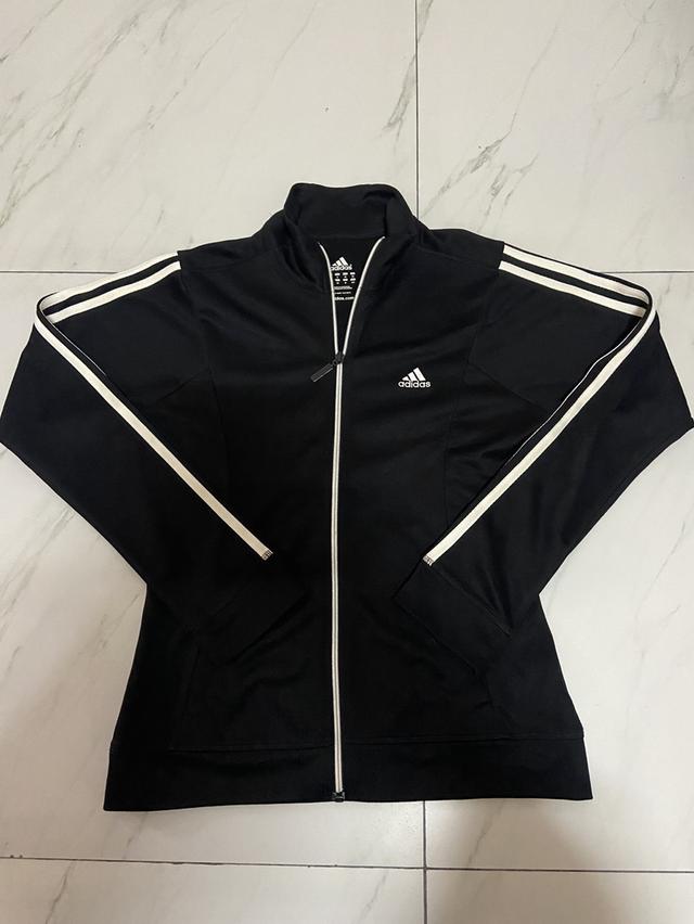 เสื้อแจ็คเก็ต Adidas