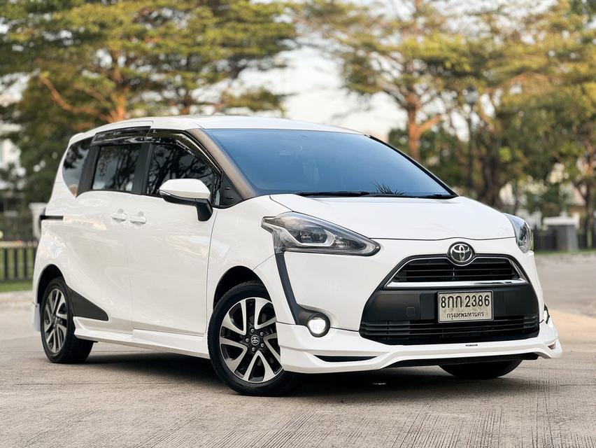 Toyota Sienta 1.5 CVT ปี 2018