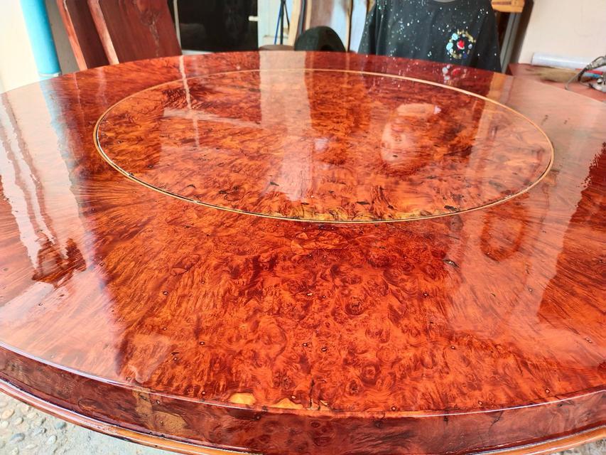 โต๊ะกลมไม้ปุ่มมะค่า 130 cm. (ขายแล้ว) 4