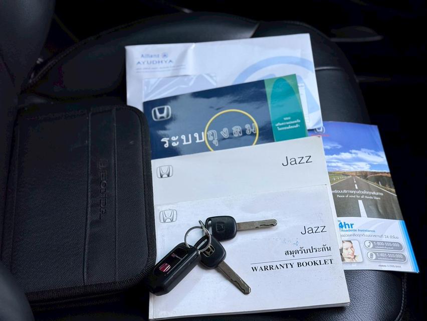 HONDA JAZZ 1.5SV TOP MC แล้ว HATCH BACK 5 ประตู ปี 2012 รถบ้านมือเดียว สภาพดี 19