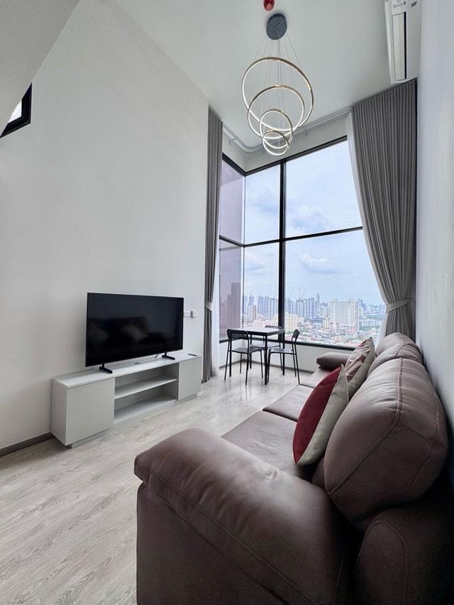 ให้เช่า คอนโด Soho Bangkok Ratchada ห้องใหม่ Loft 2 ชั้น Duplex Duo Space ชั้น 17 ห้องมุม วิวสวย ขนาด 48 ตร.ม. 6