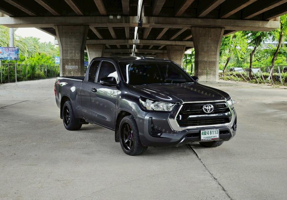 Toyota Hilux Revo 2.4 Entry Z Edition Smart-Cab MT ปี 2022 