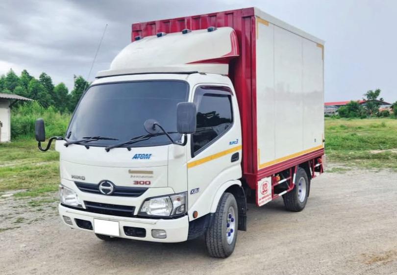 รถบรรทุก 4 ล้อ HINO XZU600R 136 แรง