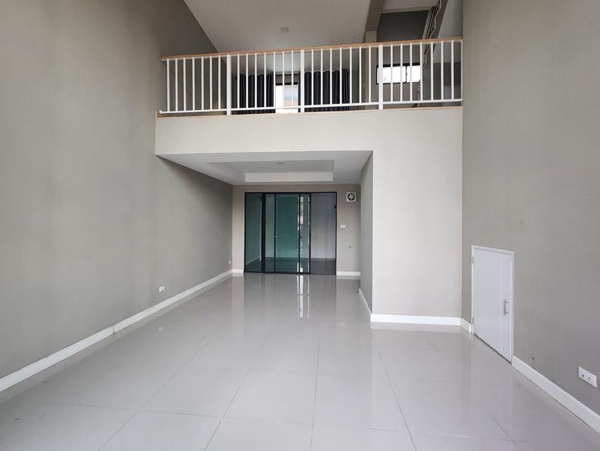 โฮมออฟฟิศ/อาคารพาณิชย์ 3 ชั้นครึ่ง 4