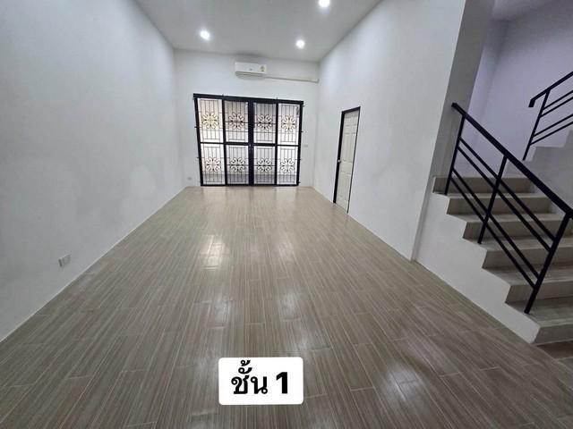 ให้เช่าโฮมออฟฟิศ300ตร.ม.7ชั้นย่านลาดพร้าว41ภาวนาโชคชัย4หน้ากว้าง 6.5 เมตร ไม่มีค่าส่วนกลาง 2