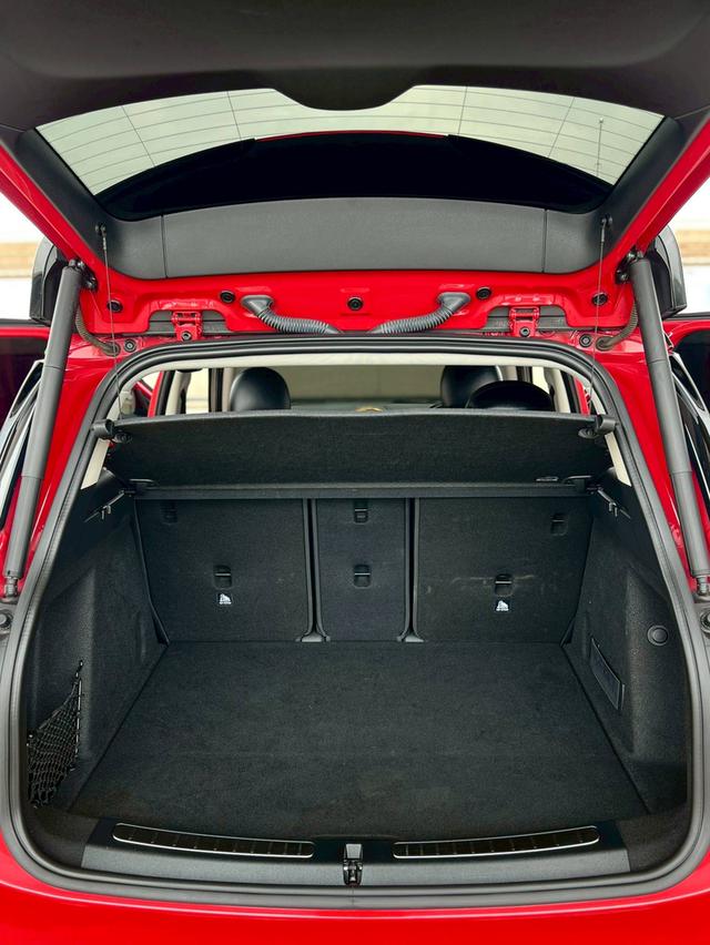 2022 mini countryman cooper s  2.0 เบนซิน ปี 2022 มือเดี่ยวออกห้าง เดิมทุกจุด เลขไมล์ 73,xxx กม. ราคา  1,399,000.-   สอบถาม 0853375537 9