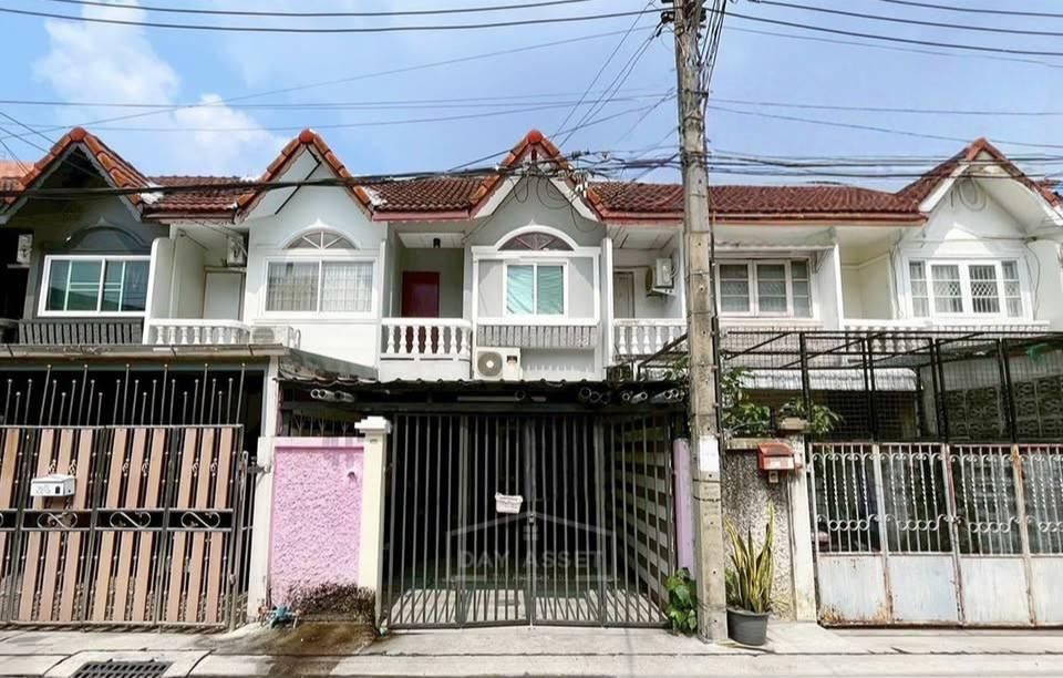 ขายถูกทาวน์เฮ้าส์ 2 ชั้น หมู่บ้านสุรางค์ ซ.แจ้งวัฒนะ-ปากเกร็ด 7 ถ.แจ้งวัฒนะ ต.ปากเกร็ด อ.ปากเกร็ด จ.นนทบุรี 11120 7