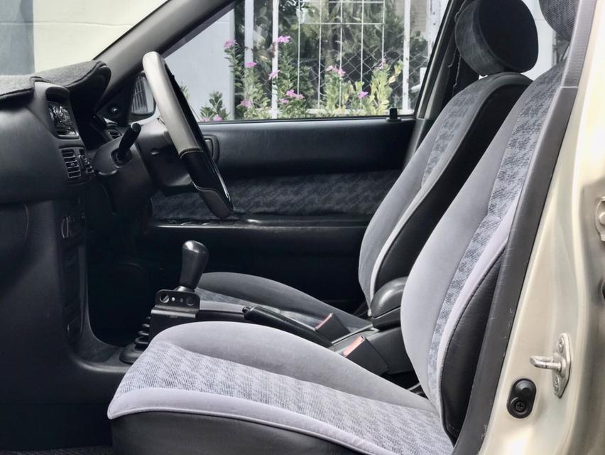 COROLLA รุ่นไฮทอร์ค1.6 เกียร์ธรรมดา ดูแลรักษาดี ทรงสวย ใช้งานดีปกติ เจ้าของขายเอง 13