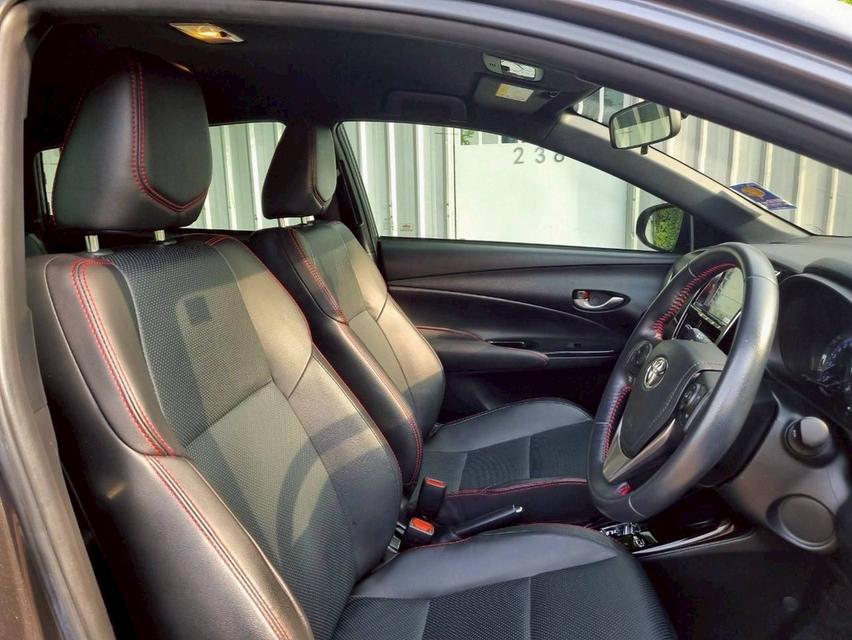 Toyota Yaris 1.2 High Cross ปี 2020   12