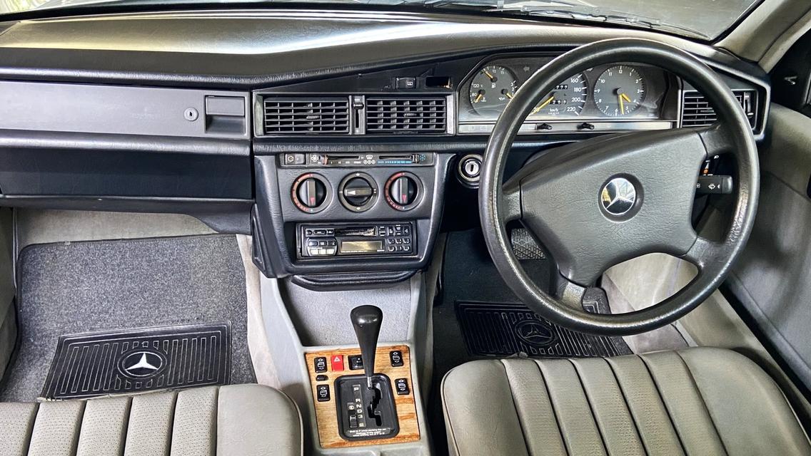 รถเบนซ์คลาสสิก 190E รถตำนาน รูปที่ 12