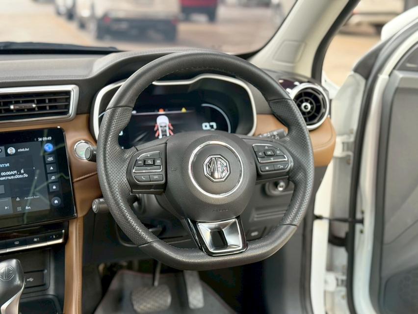 รถสวยสภาพดี ออฟชั่นจัดเต็ม  ใช้งานน้อย 67,000กม MG ZS 1.5 X+ SUNROOF ปี2021  16