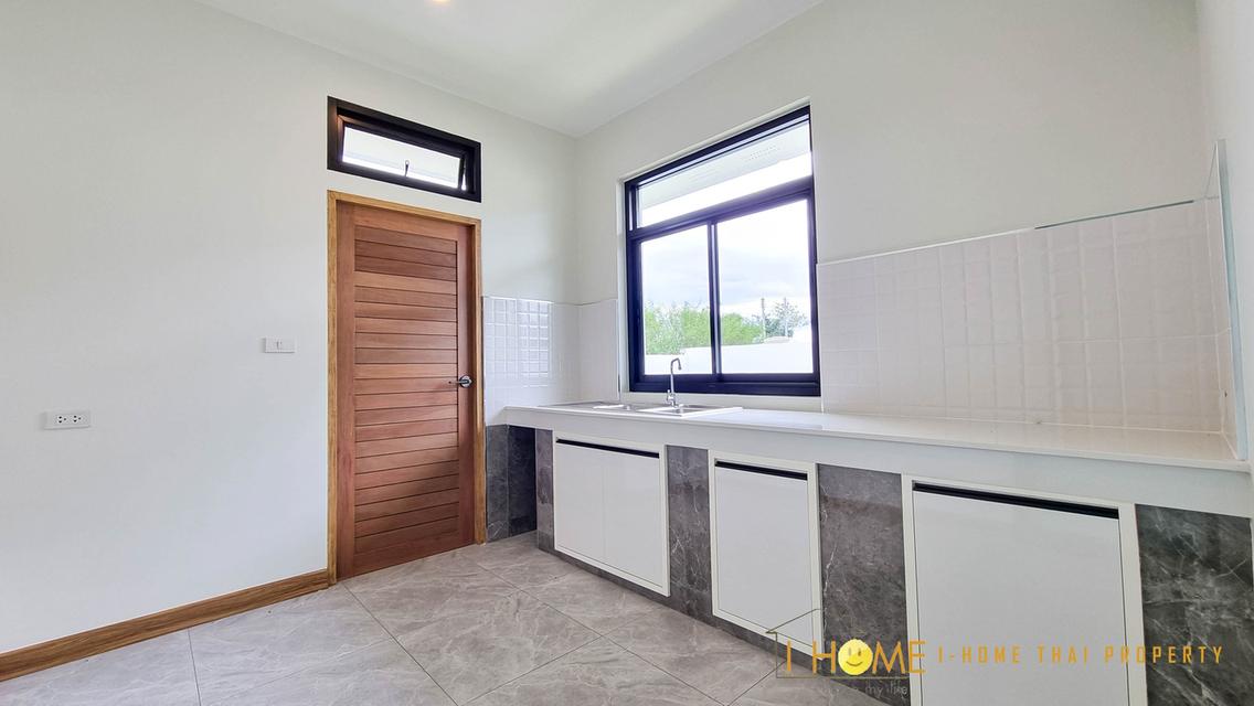 ✨ บ้านใหม่แกะกล่อง! ดีไซน์ทันสมัย หรูหรา พื้นที่กว้าง ตอบโจทย์ทุกครอบครัว 🏡 12