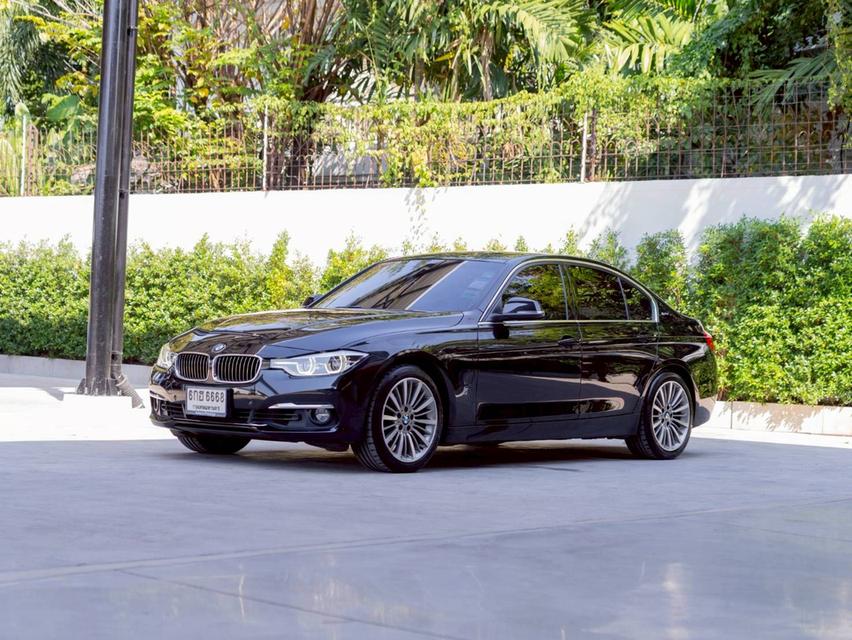 BMW 330e 2.0Plug in hybrid ปี18