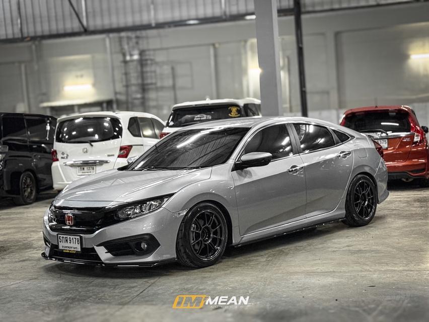Honda Civic FC 1.8 EL ปี 2017 AT