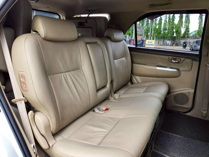 ขาย Toyota Fortuner 2.5V ปี13 13
