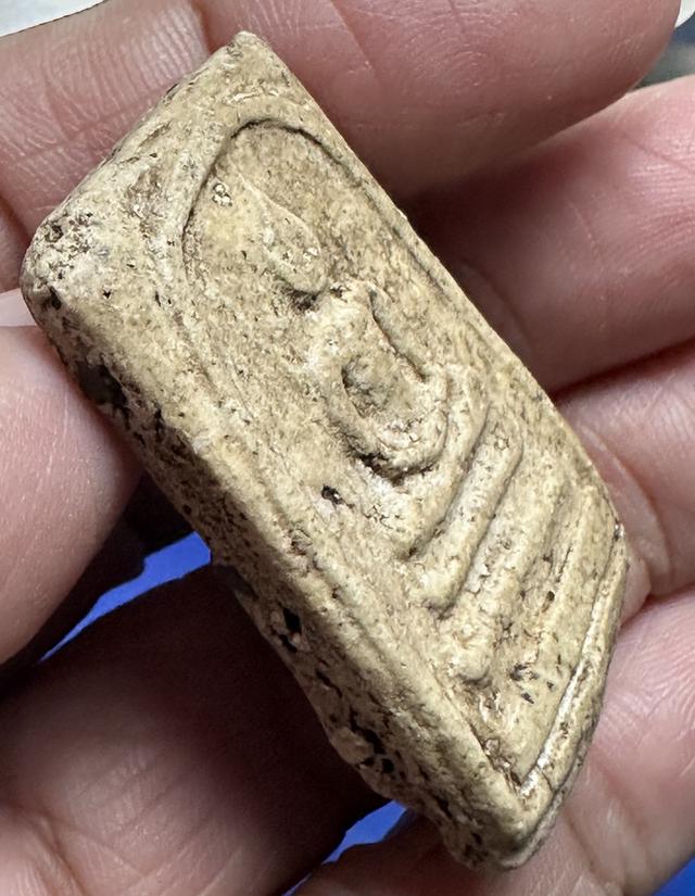 พระสมเด็จ พิมพ์ใหญ่ ผ่านการบูชา รูปที่ 3