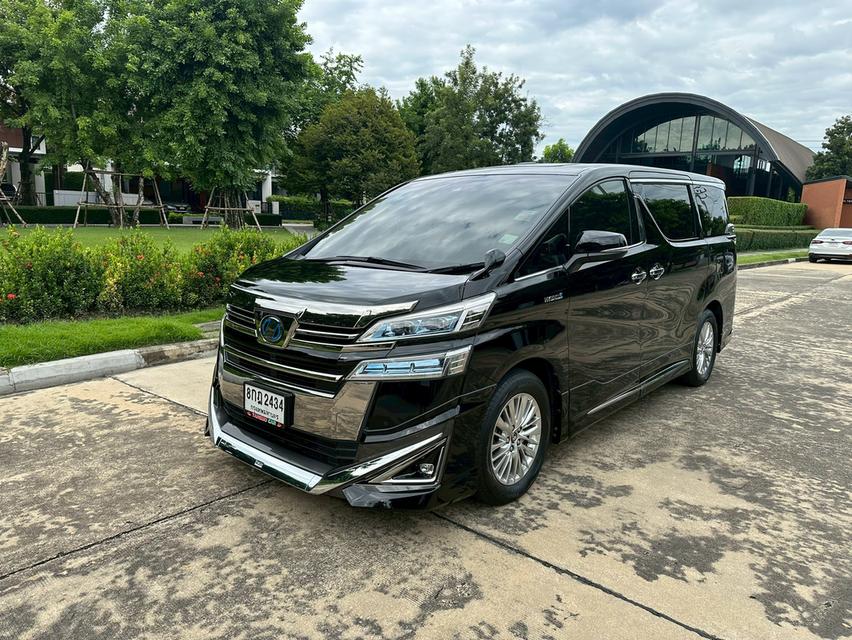 TOYOTA VELLFIRE 2.5 HYBRID  E-FOUR ปี2019รถบ้าน ไม่เคยชน สวยกริ๊บ