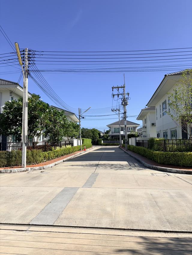 บ้านเดี่ยว โครงการศุภาลัย พรีโม่ ระยอง บ้านเดี่ยว 2 ชั้น พื้นที่ 60.30 ตร.ว. พื้นที่ใช้สอย 139.81 ตรม. ราคาขาย 5 ล้านบาท ลดเหลือเพียง 4 ล้านบาทถ้วน 6