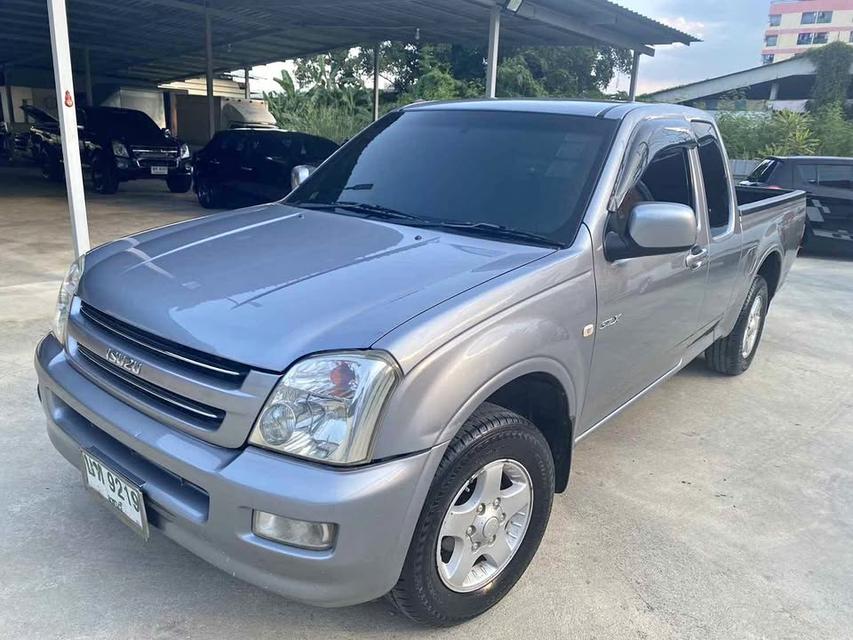 ขาย Isuzu D-Max เครื่องยนต์ 2500 ซีซีรุ่น SLX 